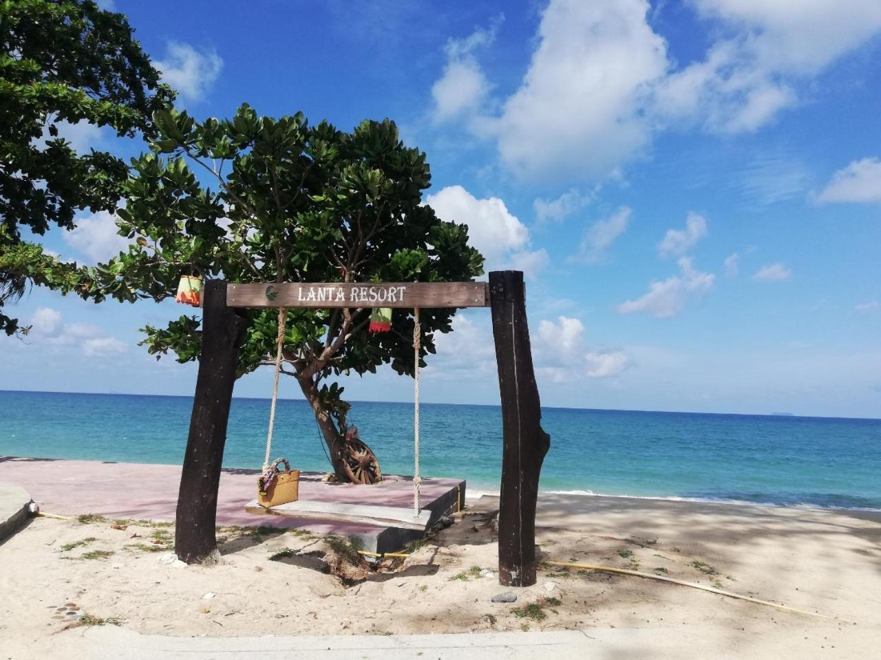 Beach Bungalow At Lanta Resort Ko Lanta Exteriör bild